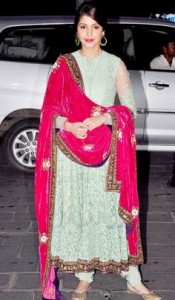 loose diagonal drape