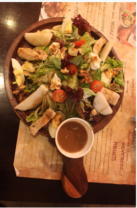 Pear & Chicken Salad