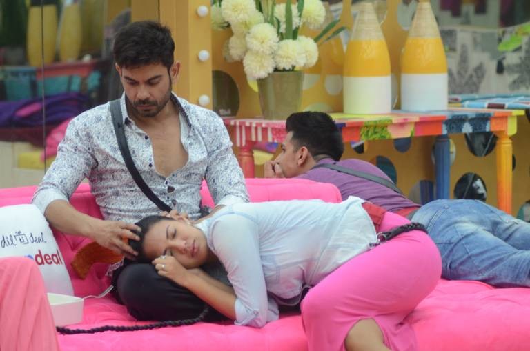 Bigg Boss Nau Day1 1