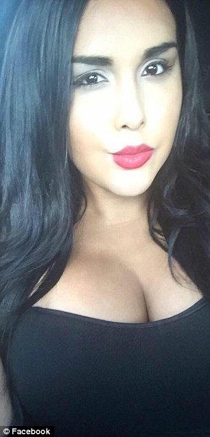 34CEF7B000000578-0-image-a-3_1464760668965