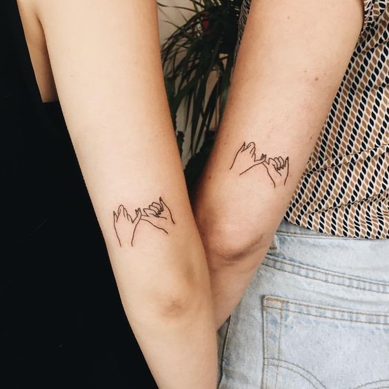 10 Tattoos that You Can Have With Your BFF | LifeCrust