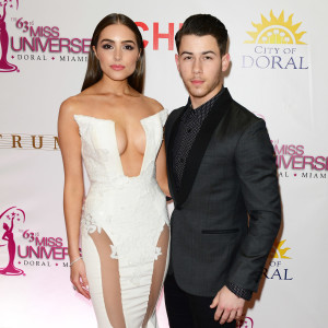 1422480232_nick-jonas-olivia-culpo-zoom