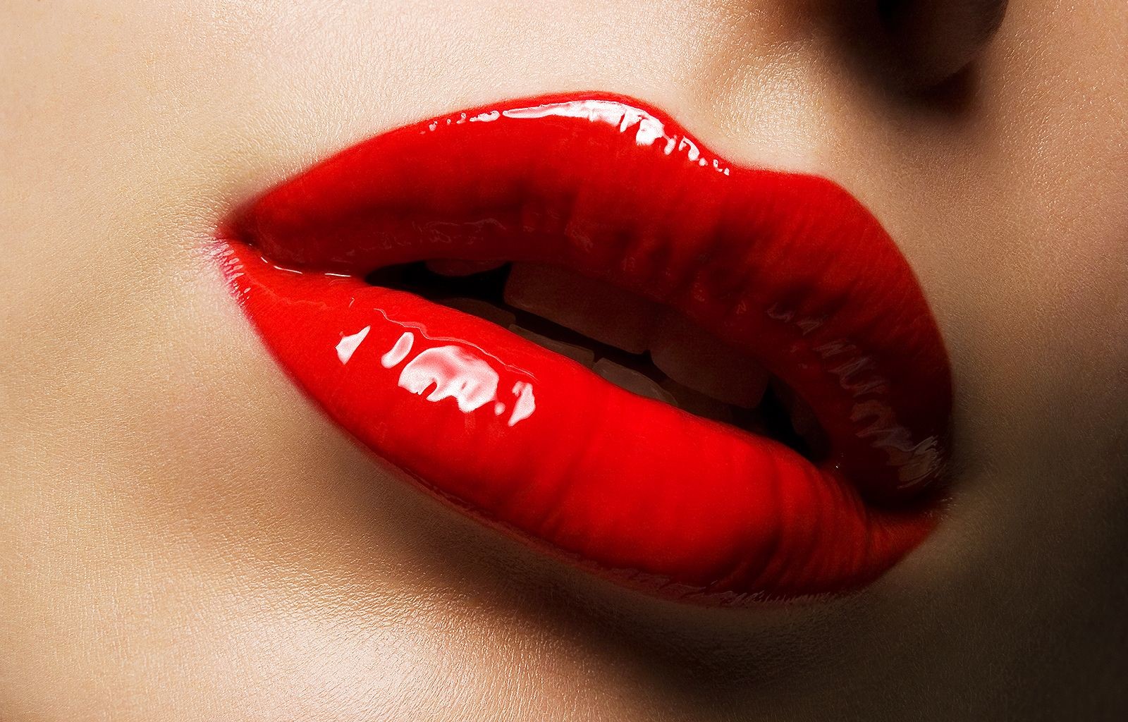 3. "The Best Lipstick Shades for Blonde Hair and Big Lips" - wide 2