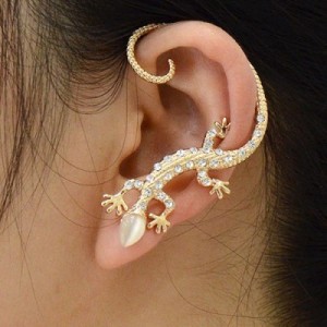 gold-rhinestone-lizard-femnmas-cuff-earring-400x400-imae4fg2aextebhz