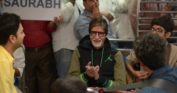 Amitabh Bachchan in Mumbai local