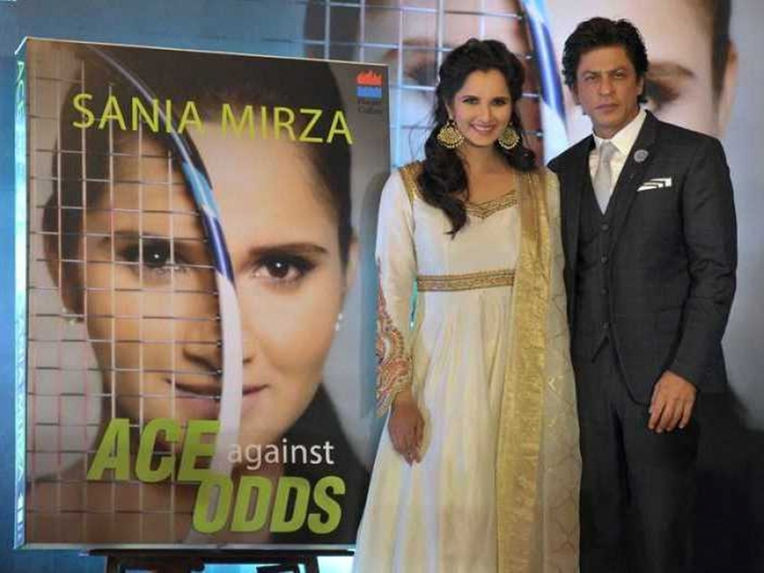 Shah-Rukh-Khan-launches-Sania-Mirza’s-autobiography-‘Ace-Against-Odds