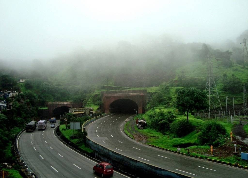 Pune-Mumbai-Expressway-1024x736
