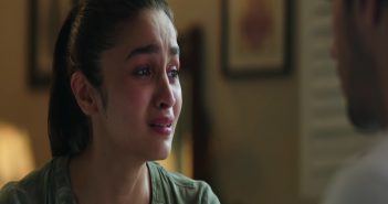 heroine_alia_bhatt_crying_in_movie_kapoor_and_sons_image_download